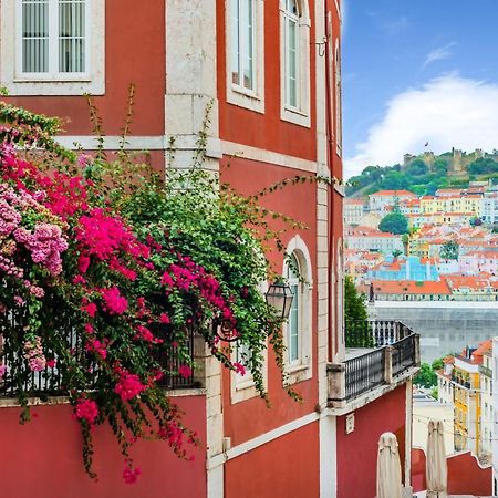Апартаменты 2Br At Chiado Historical Heart Of Лиссабон Экстерьер фото