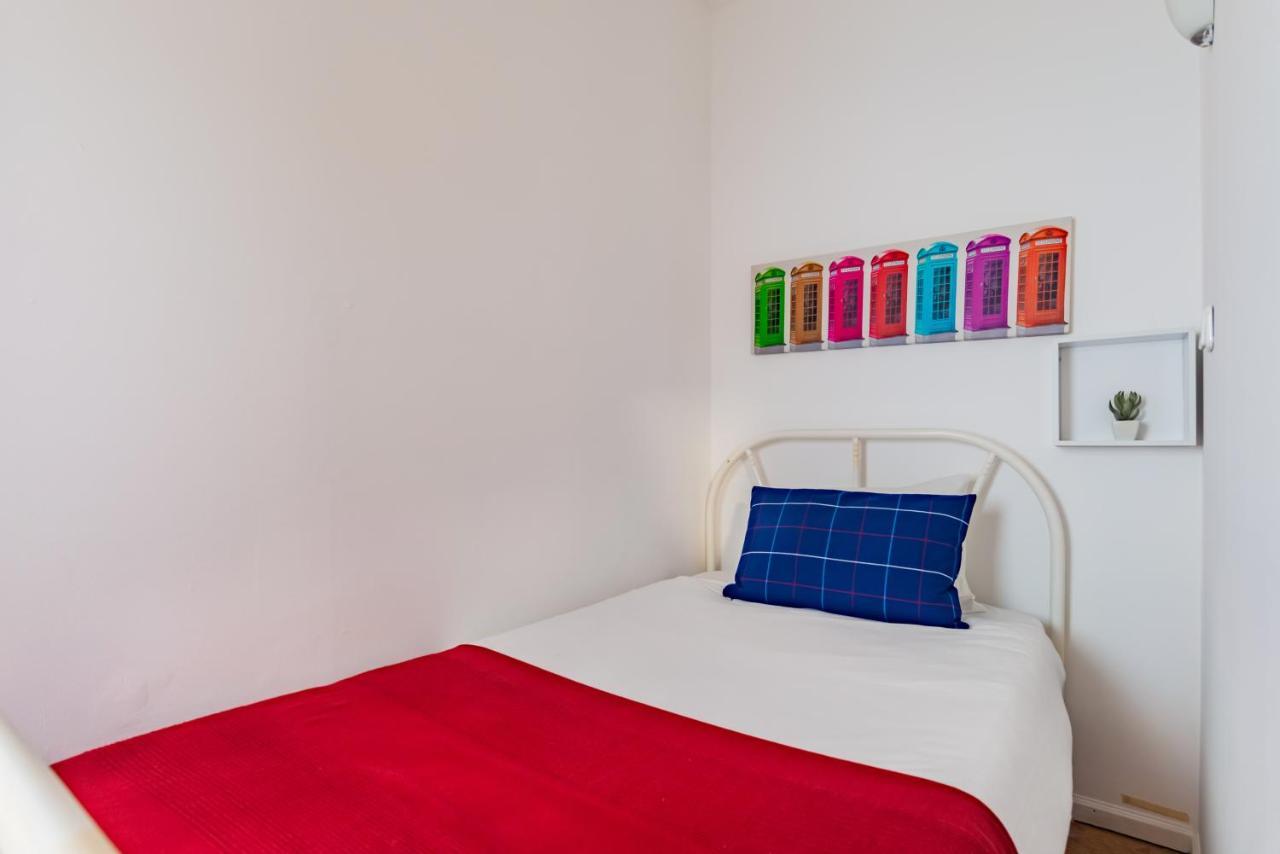 Апартаменты 2Br At Chiado Historical Heart Of Лиссабон Экстерьер фото